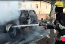 Sumqayıtda avtomobil, Göygöldə ev yanıb