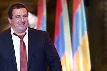 Paşinyan olmadı, Çarukyan üçün yol açıldı