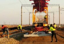 Padar stansiyasında yeni yoldəyişənlər quraşdırılır