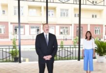 İlham Əliyev Qarabağ, Böyük Vətən müharibələri, Çernobıl əlillərinə və şəhid ailələrinə mənzillərin və avtomobillərin verilməsi mərasimində iştirak edib