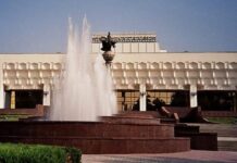 Azərbaycanın dövlət müstəqilliyinin 27-ci ildönümü Özbəkistanda qeyd edilib