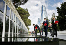 Ukrayna Dövlət Miqrasiya Xidmətinin sədri Azərbaycanda rəsmi səfərdədir