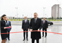 İlham Əliyev Binəqədi Rayon Məhkəməsinin yeni inzibati binasının açılışında iştirak edib