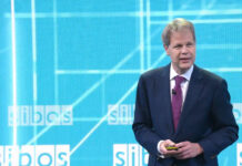 SWIFT-in baş direktoru istefaya gedib