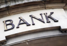 Bağlanan 13 bankın əmanətçilərinə indiyədək 824,3 mln. manat ödənilib