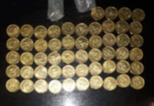 Rusiyadan gələn Azərbaycan vətəndaşı yarım kq-dan çox qızıl sikkələr keçirməyə cəhd edib