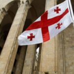 Gürcüstanda dövlət bayraqları endirilib