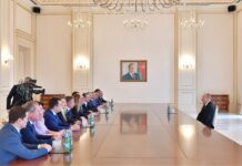 Prezident İlham Əliyev Rusiya Yəhudi Konqresinin prezidentinin başçılıq etdiyi nümayəndə heyətini qəbul edib