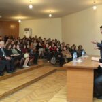 YAP Gəncə şəhər təşkilatında ərazi ilk partiya təşkilat sədrləri ilə görüş keçirilib