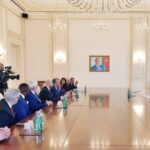 Azərbaycan Respublikasının Prezidenti İlham Əliyev və ABŞ Etnik Anlaşma Fondunun prezidenti Mark Şnayer