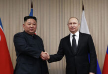 Kim Çen In Vladimir Putinə qılınc hədiyyə edib – VİDEO