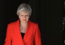 Tereza Mey partiya sədrliyindən istefa verib