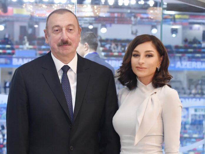Azərbaycan Respublikasının Prezidenti İlham Əliyev və birinci xanım Mehriban Əliyeva