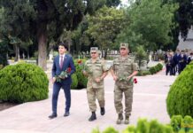 YAP Gəncə şəhər təşkilatının təşəbbüsü ilə “N” saylı hərbi hissədə Azərbaycan dövlətinin banisi Heydər Əliyevin hakimiyyətə gəlişinin 50-ci ildönümünə həsr edilmiş tədbir keçirilib.