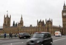 Böyük Britaniyada yeni baş nazir seçilib