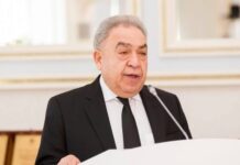 Milli Məclis Aparatının rəhbəri vətəndaşların qanunvericilik hüququndan istifadə məsələsini şərh edib Milli Məclis Aparatının rəhbəri Səfa Mirzəyev