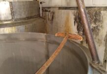 Xətai rayonunda antisanitar şəraitdə süd və süd məhsulları istehsal edən sexin fəaliyyəti məhdudlaşdırılıb Xətai rayonunda antisanitar şəraitdə süd və süd məhsulları istehsal edən sexin fəaliyyəti məhdudlaşdırılıb