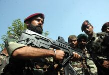 Hindistan Kəşmirə əlavə hərbi qüvvə göndərir