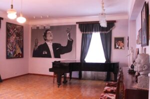 Maestro Niyazi