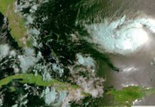 “Dorian” qasırğası zəifləməyə başlayıb “Dorian” qasırğası