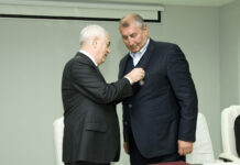 Faiq Qarayevin idmanın inkişafındakı xidmətlərinə görə təltif edilib