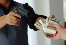 Bərdə sakininə qarşı soyğunçuluq edilib