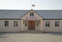 Bakıda şagirdlərə qanunsuz olaraq fərqlənmə attestatları verən direktor işdən çıxarılıb