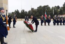 Prezidenti İlham Əliyev Ümumxalq Hüzn Günündə Şəhidlər xiyabanında 20 Yanvar şəhidlərinin xatirəsini yad edib