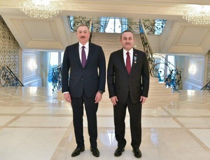 Azərbaycan Prezidenti İlham Əliyev və Türkiyə Respublikasının Xarici İşlər naziri Mövlud Çavuşoğlu