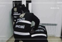 Türkiyədə oturub Azərbaycanda onlayn narkotik satan şəxslər həbs edildi -ƏMƏLİYYAT GÖRÜNTÜLƏRİ – YENİLƏNİB
