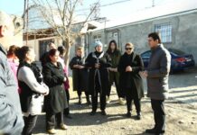 Naqif Həmzəyevin Gəncənin Gülüstan qəsəbəsində seçicilərlə görüşləri davam edir Naqif Həmzəyev