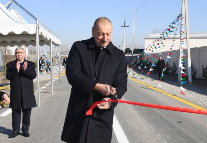Prezident İlham Əliyev Pirili-Muradxan-Sor-Sor avtomobil yolunun yenidənqurmadan sonra açılışında iştirak edib