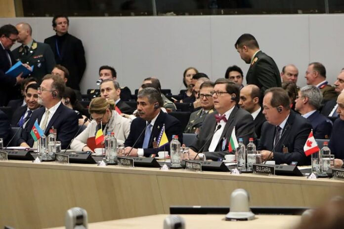 Azərbaycanın Müdafiə naziri NATO-nun toplantısında