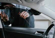 Bakıda avtomobilin hissələri oğurlandı