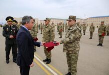 Naxçıvan Qarnizonu Qoşunlarında məzunların xidmət yerlərinə yola salınması mərasimi keçirilib Naxçıvan Qarnizonu Qoşunlarında məzunların xidmət yerlərinə yola salınması mərasimi