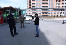 Bakıda avtomobillərin sürücüləri və sərnişinləri yoxlanılır