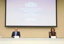 Təhsil naziri Ceyhun Bayramov Operativ Qərargahda brifinq keçirib Təhsil naziri Ceyhun Bayramov Operativ Qərargahda brifinq keçirib