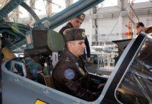 Azərbaycan HHQ-nin nümayəndələri Rusiyanın döyüş təyyarələri istehsal edən müəssisələrində olublar Azərbaycan HHQ-nin nümayəndələri Rusiyanın döyüş təyyarələri istehsal edən müəssisələrində olublar