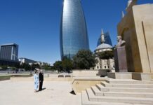 Böyük Vətən müharibəsində həlak olan Azərbaycan övladlarının xatirəsi ehtiramla anılıb Böyük Vətən müharibəsində həlak olan Azərbaycan övladlarının xatirəsi ehtiramla anılıb