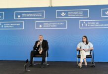 İlham Əliyev və Mehriban Əliyeva üç modul tipli xəstəxananın açılışını ediblər İlham Əliyev və Mehriban Əliyeva üç modul tipli xəstəxananın açılışını ediblər