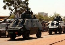 Malidəki üsyançılar prezident və baş naziri tutublar Mali