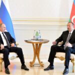 İlham Əliyev Rusiyanın Ermənistana silah verməsinə görə Putinə zəng etdi