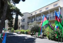 Prezident İlham Əliyev və birinci xanım Mehriban Əliyeva Suraxanı rayonundakı Səttar Bəhlulzadə adına Mədəniyyət Evinin açılışında iştirak ediblər Səttar Bəhlulzadə adına Mədəniyyət Evi