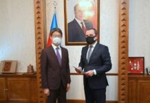 Yaponiyanın yeni səfiri etimadnaməsinin surətini Azərbaycanın Xarici İşlər nazirinə təqdim edib Yaponiyanın səfiri Cuniçi Vada