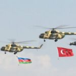Naxçıvan səmasını Azərbaycan və Türkiyə bayraqları bəzəyib