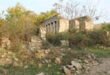 Təcavüzkar Ermənistan 28 abidəni tamamilə dağıdıb Təcavüzkar Ermənistan 28 abidəni tamamilə dağıdıb