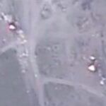 Ağdərə yaxınlığındakı atış nöqtələrinə çıxarılan D-30 haubitsası