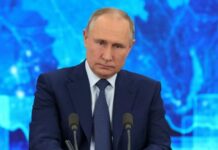 Vladimir Putin: Söhbət Rusiya–ABŞ sammitinin ləğvindən deyil, təxirə salınmasından gedir Rusiya Prezidenti Vladimir Putin