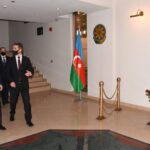 Ceyhun Bayramov Pakistanda Azərbaycan Səfirliyini ziyarət edib