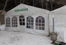 Bakıda qarlı havada isinməyə ehtiyacı olanlar üçün çadırlar quraşdırılır çadır